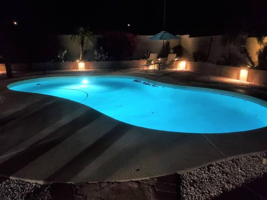 Cozy Home With Pool, Fire Table, Bbq, Rv Parking Mesa Ngoại thất bức ảnh