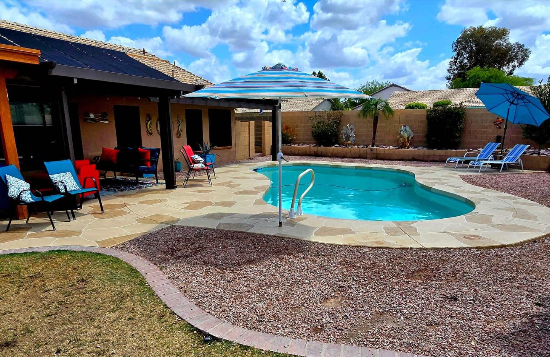 Cozy Home With Pool, Fire Table, Bbq, Rv Parking Mesa Ngoại thất bức ảnh